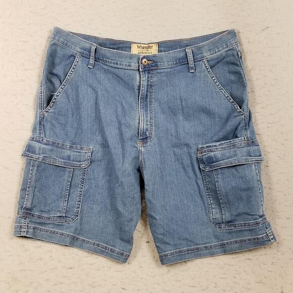 Wrangler Authentics Shorts Mens 38 Blue Denim Cargo Stretch Utility Pockets - Picture 1 of 15